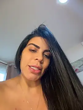 Webcam Model (valecruz903)  is live.Free join now!