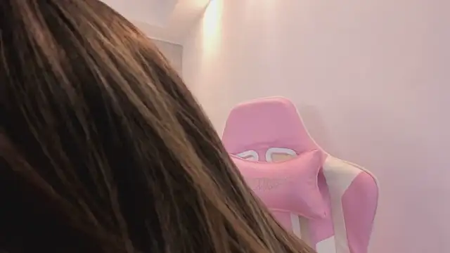 Freyaa__ live sex cam