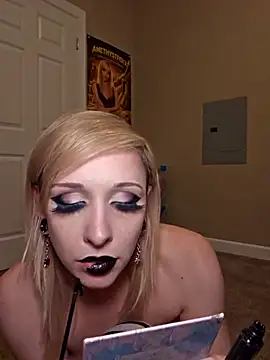AmethystFoxx webcam