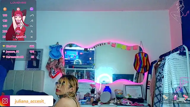 caroline_cossei webcam