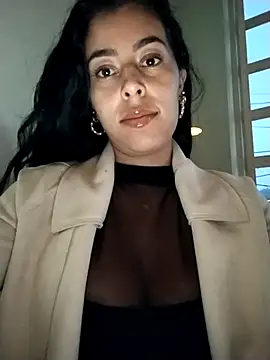 luianna (F young) - I want to feel my pussy vibrate