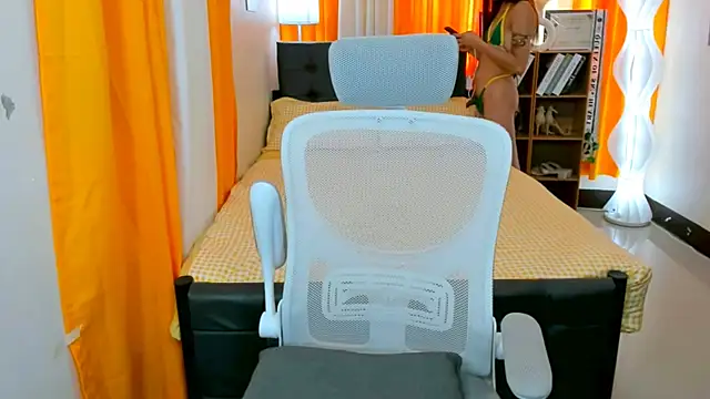 hotjessieempress webcam