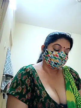 Ratna-777 live sex cam