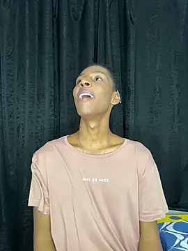 maiki18_ live sex cam