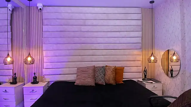 VictoriaaBlair webcam