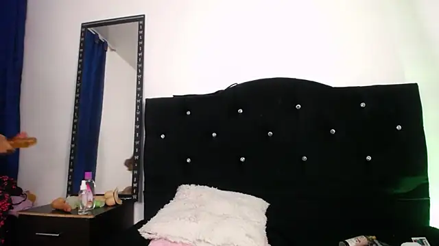 sweet_skylove_ webcam