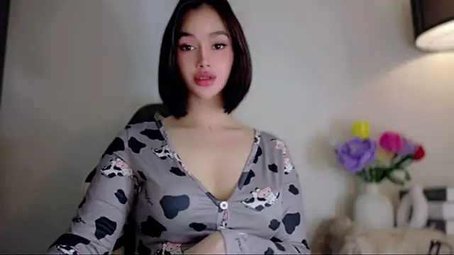 Anna_HollyDoll webcam