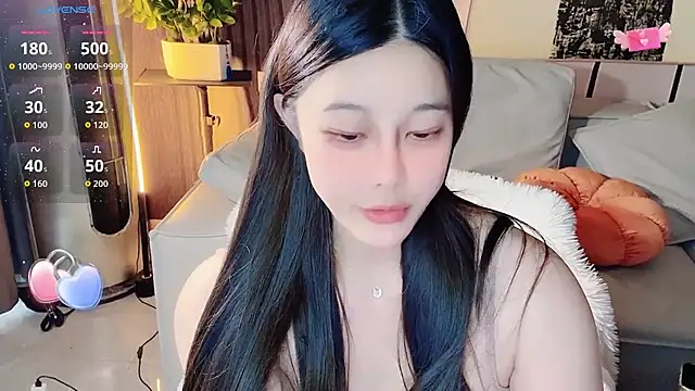 Cuteyyyyyyyuuu777 webcam