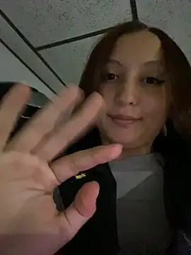 Scarlet_auraa webcam