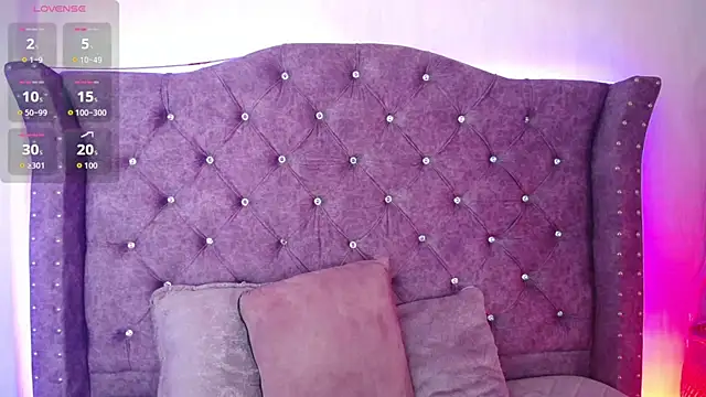 Violet_Collins1 webcam