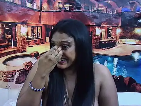 IndianSexyLady20 webcam