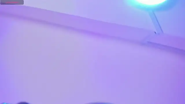 Candyskinny21 webcam