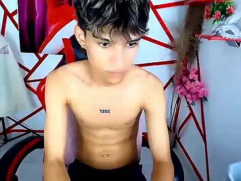 chris_evans77 webcam