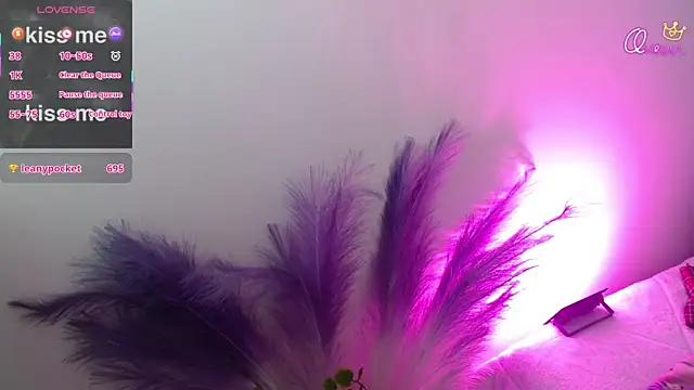 Zoley_eyes888 webcam