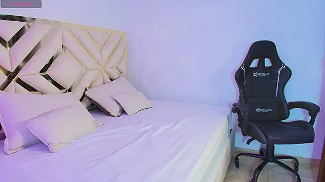 Bianca_Royale webcam