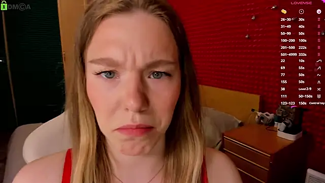 KinsleyHottie webcam