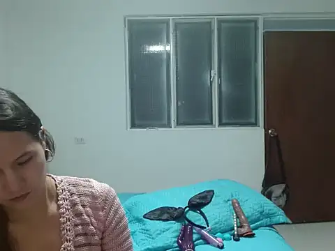 yarafuckass webcam
