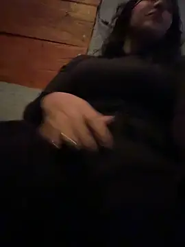 you-kitty2025 (F young) - Make me hot, I want to touch my pussy 🤫