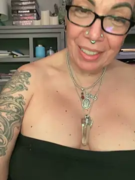 dieseldame1313 webcam