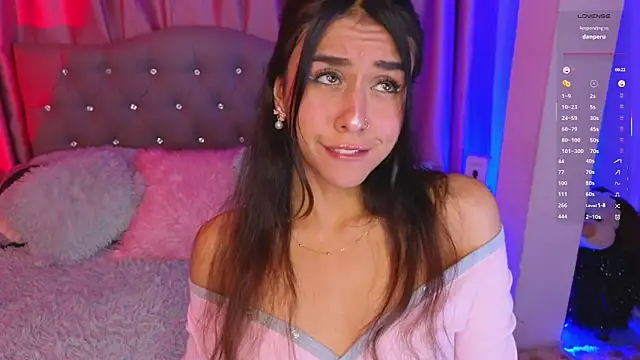 Emiily_Scott1 webcam