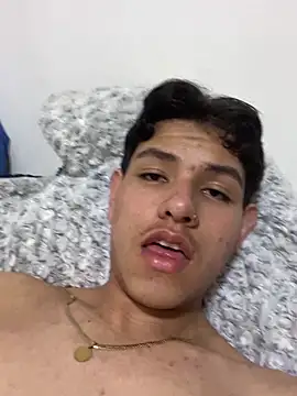 juanma759 (M twink) - Apoyo para comprar unas silla videollama