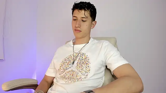 Dorianmistery2322_ webcam