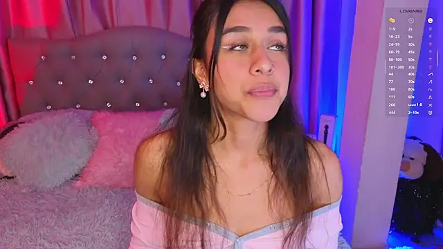 Emiily_Scott1 webcam