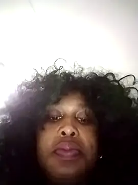 thickyminajxx (F milf) - BIRTHDAY 21 APRIL🎁🎁🎁🎁🎁