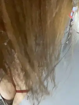 美女jiajia1060在线直播