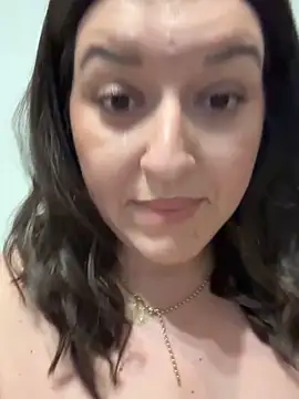 AlexandraGiogio webcam