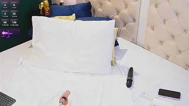 caroline_adams_ webcam