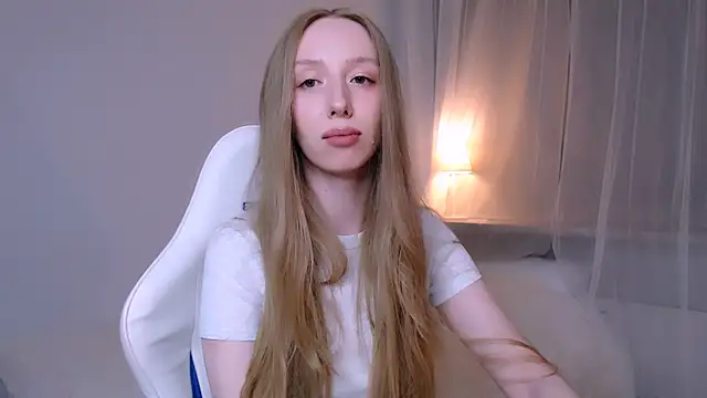 Luna_insniity webcam