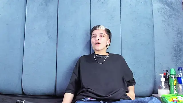 Megan_Thompson_ webcam