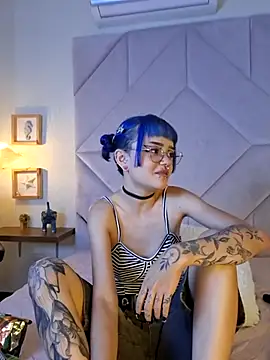 Sateh_and_Hikary webcam