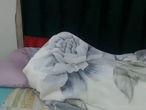 CaramelMelons78 webcam