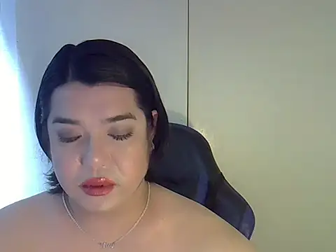 StrawberryWine07 webcam