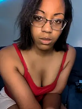 synfulsymone9 - Synfulsymone9's free webcam - UK Sex Cams