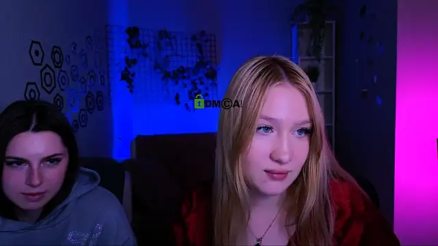 playful_sophie webcam