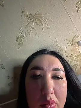 Naughtbaby_2025 webcam