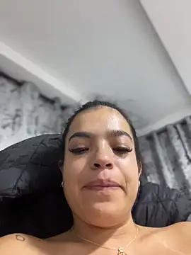 JuanitaMore01 webcam