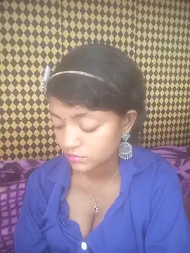 Freakingromance webcam