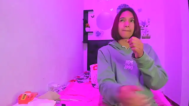 sapphire_brown20 webcam