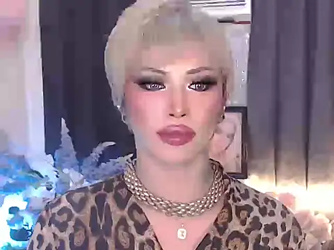 Your_gorgeous_amanda_ts webcam