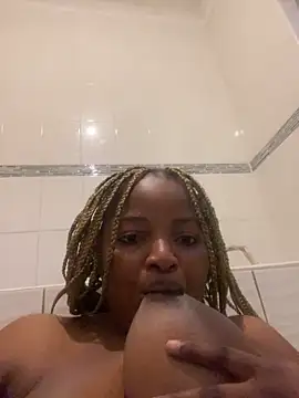 AngelicCaramelxxx webcam