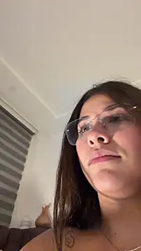 crystal_bunny7 webcam