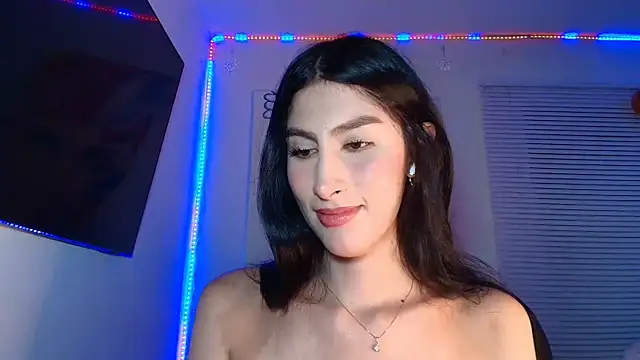 valeria_gonzales_'s room