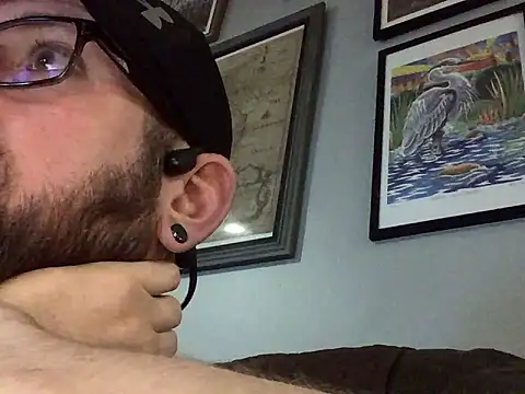 Icebearsticlese webcam