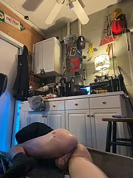 Twist_N_Tease webcam