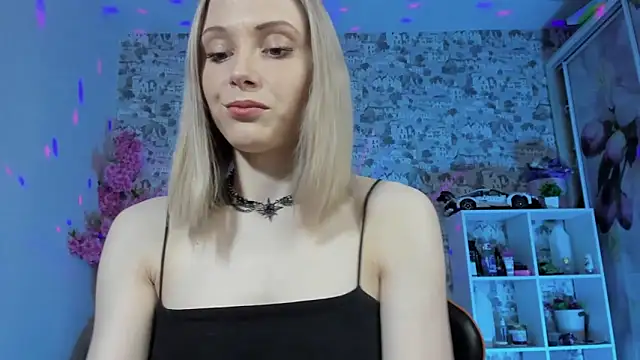 Gina_Gina_love webcam