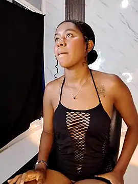 CaramelDesire webcam